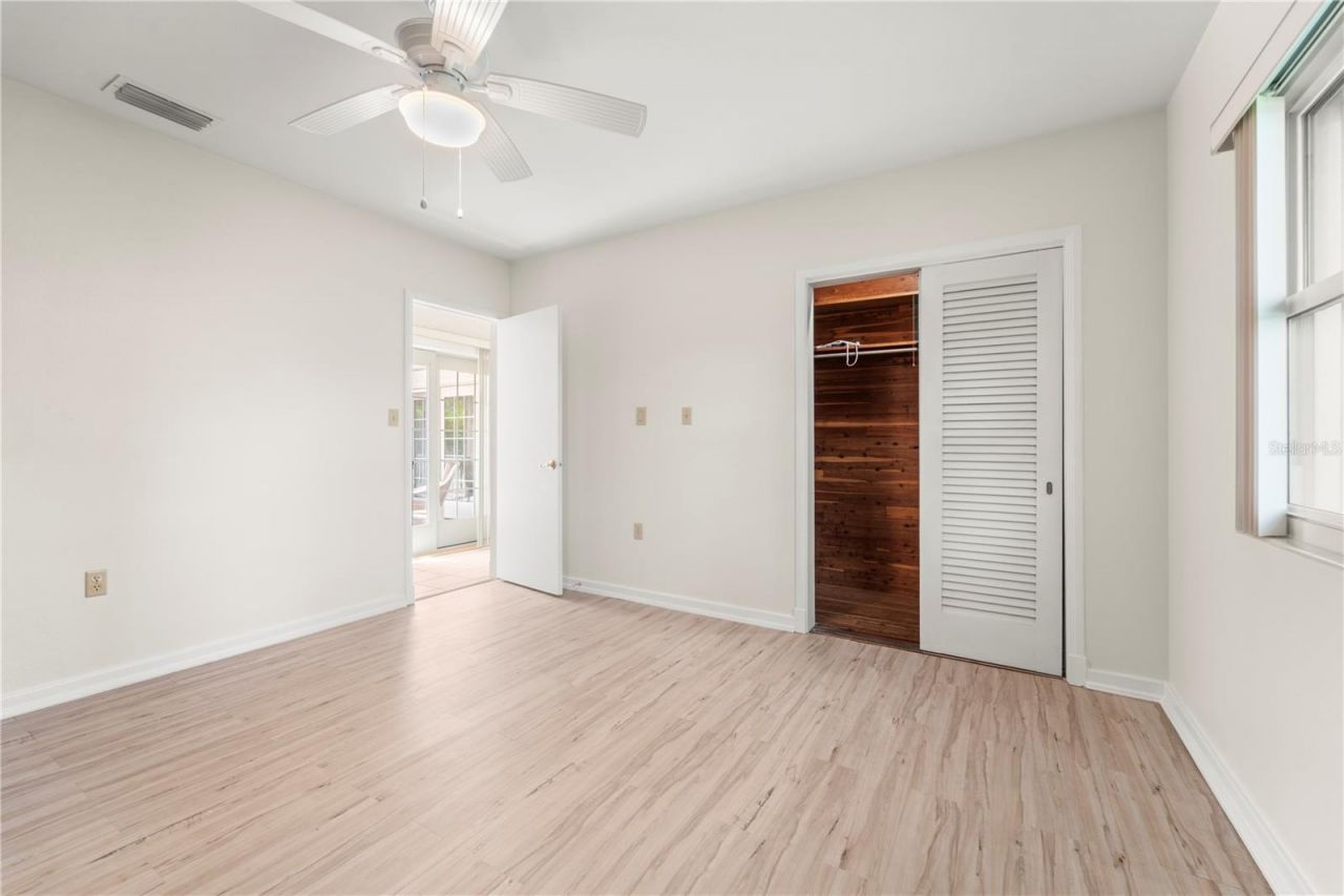 725 61st Street N, Saint Petersburg, FL 33710 Photo
