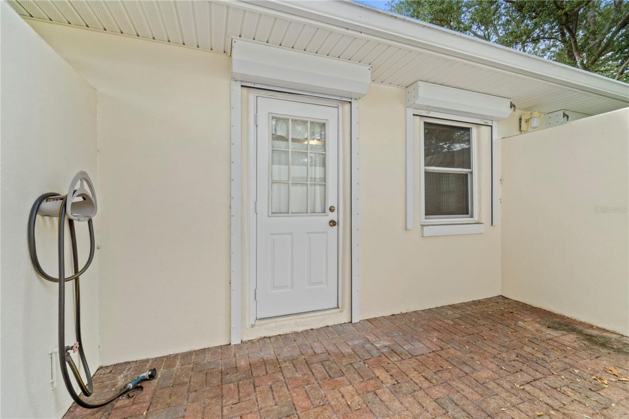 725 61st Street N, Saint Petersburg, FL 33710 Photo