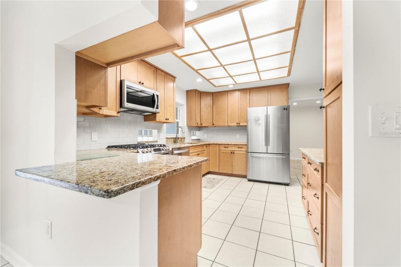 725 61st Street N, Saint Petersburg, FL 33710 Photo