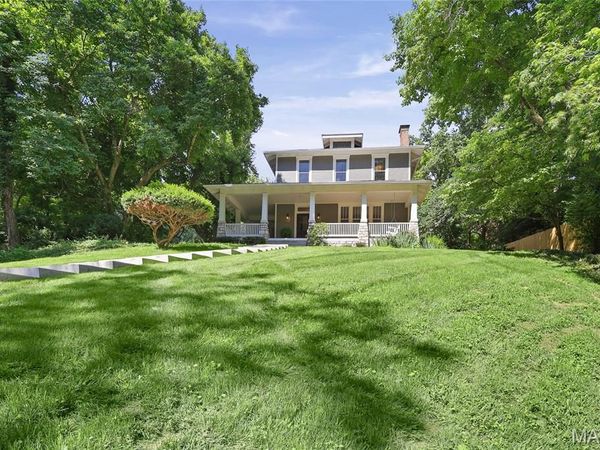 26 Kingston Drive, Belleville, IL 62223