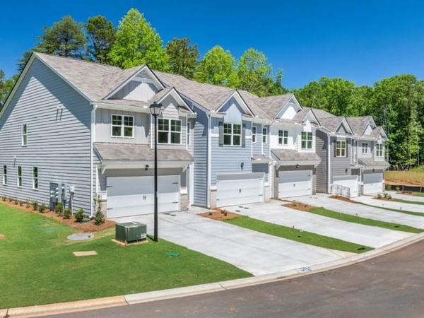 4203 Merlin Pass, Gainesville, GA 30506