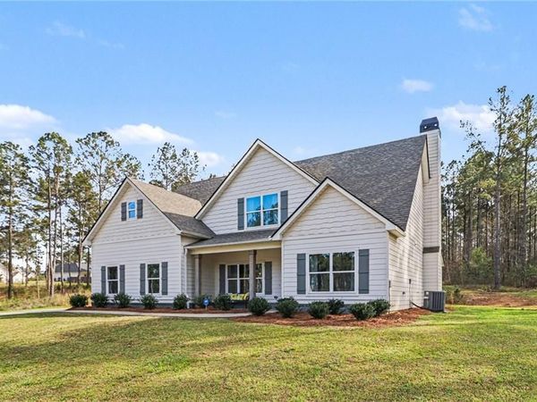 100 Dove Creek Court , LaGrange, GA 30241