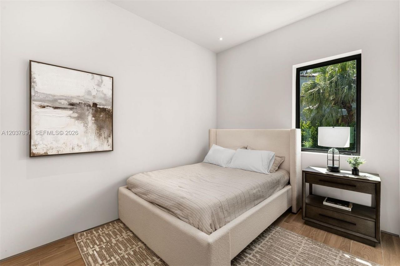 4430 Nautilus Dr, Miami Beach, FL 33140 Photo