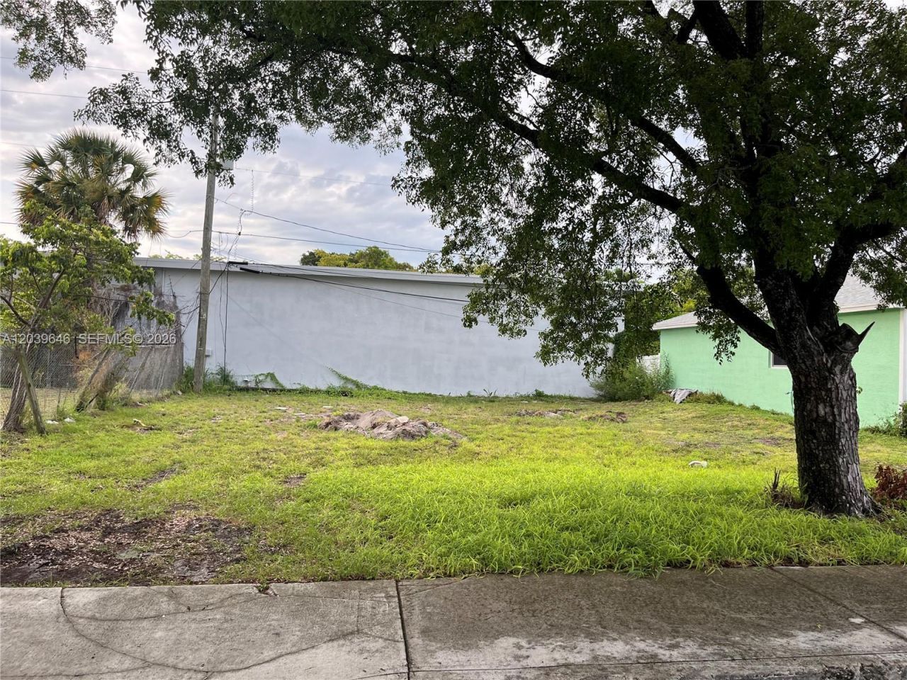 535 Lilac Ct , West Palm Beach, FL 33407 Photo