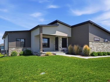 740 W Panorama Road, Lincoln, NE 68523