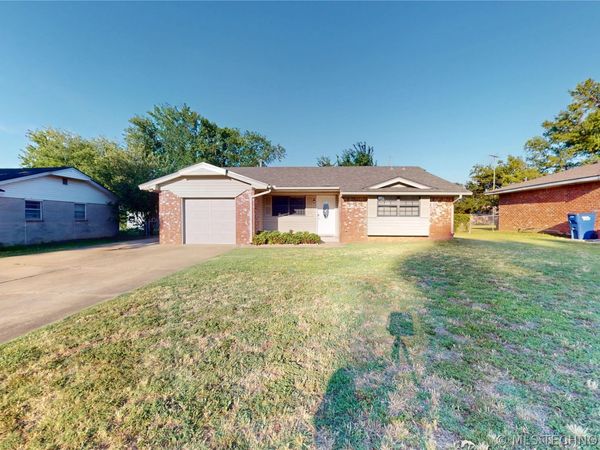 4403 N Chapman , Shawnee, OK 74804