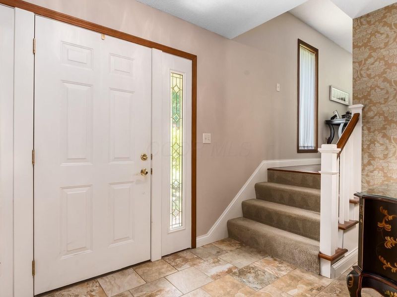 2980 Stanway Drive, Zanesville, OH 43701 Photo 2