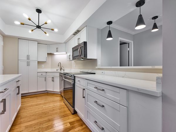 2425 Presidential Way, Unit 1405, West Palm Beach, FL 33401