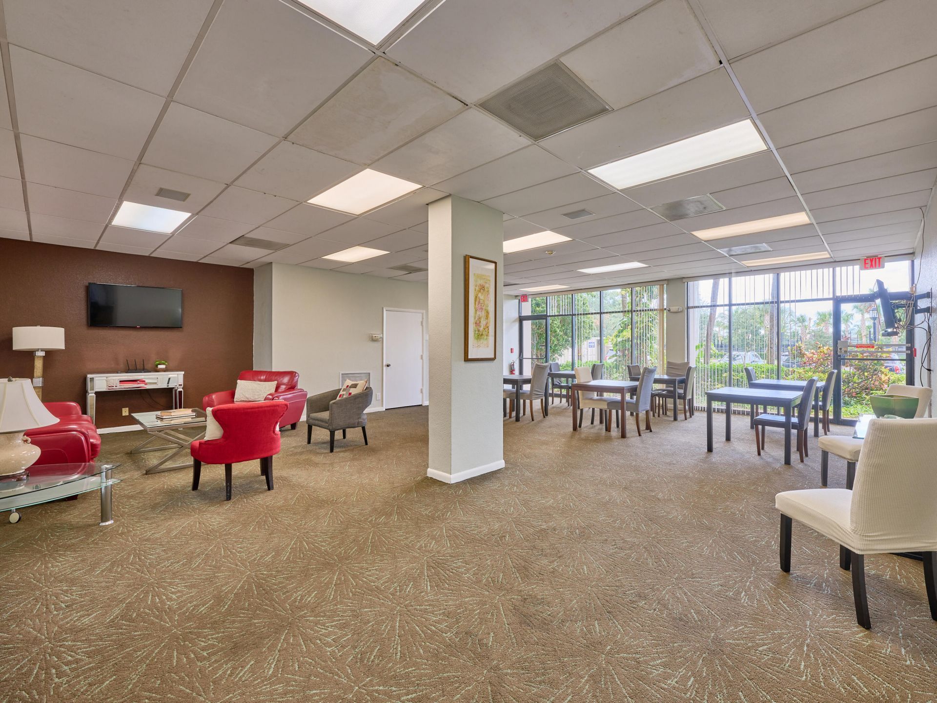 2425 Presidential Way, Unit 1405, West Palm Beach, FL 33401 Photo