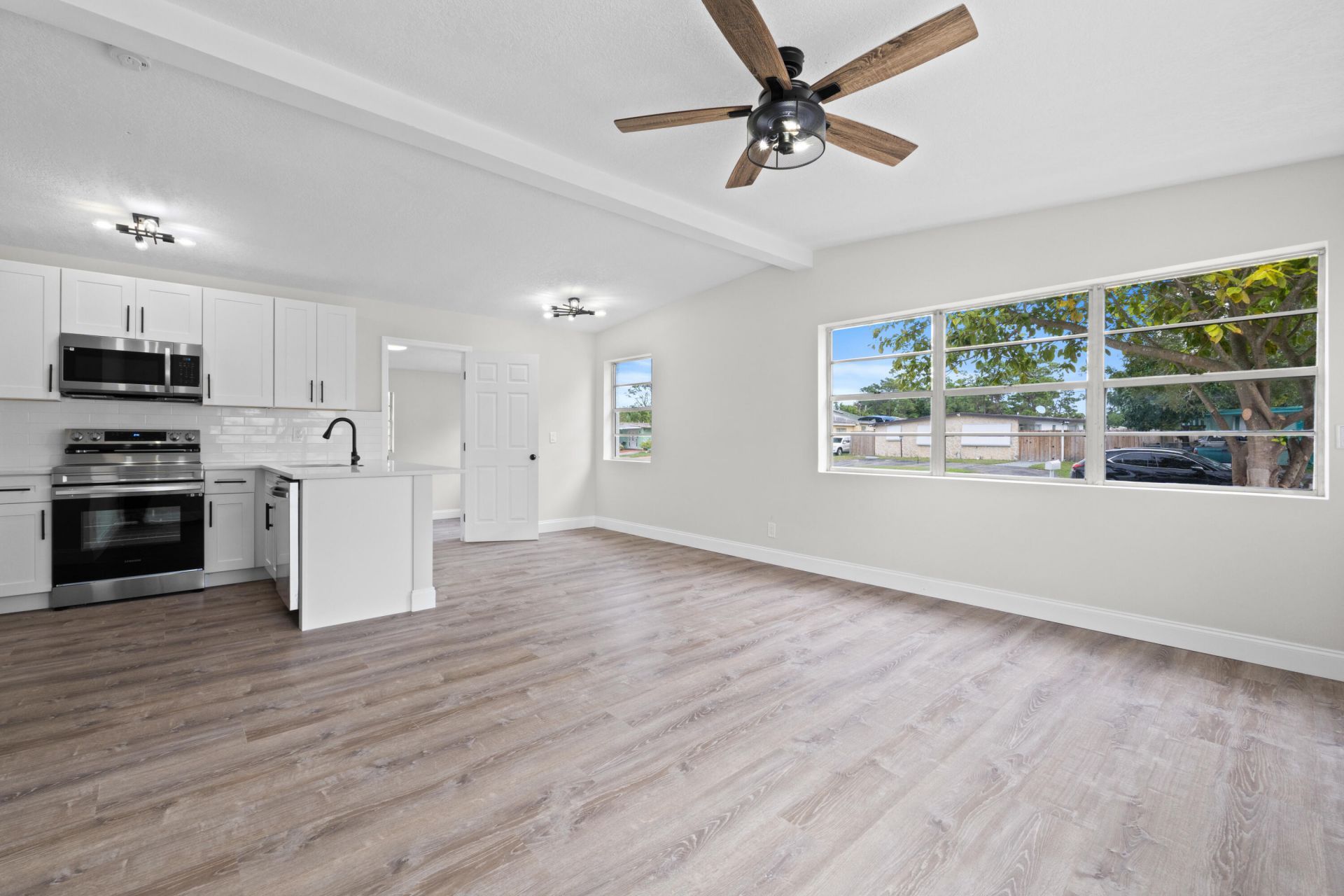 2415 Lewis, West Palm Beach, FL 33415 Photo