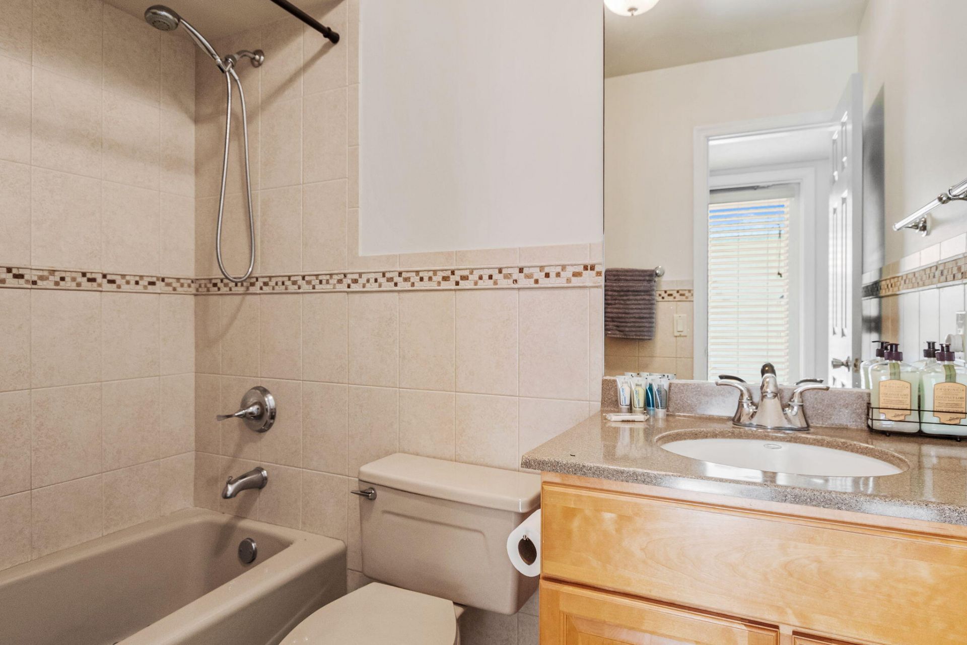 4850 NE 25th Avenue, Unit West, Fort Lauderdale, FL 33308 Photo