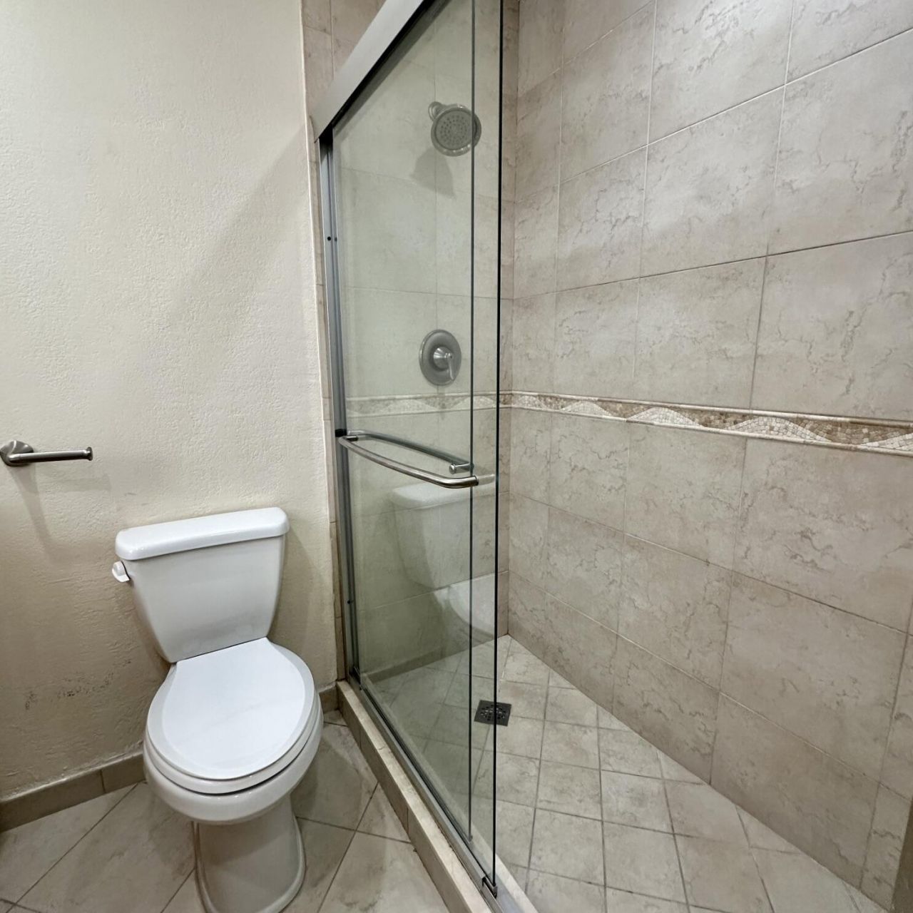 815 Middle River Drive, Unit 110, Fort Lauderdale, FL 33304 Photo