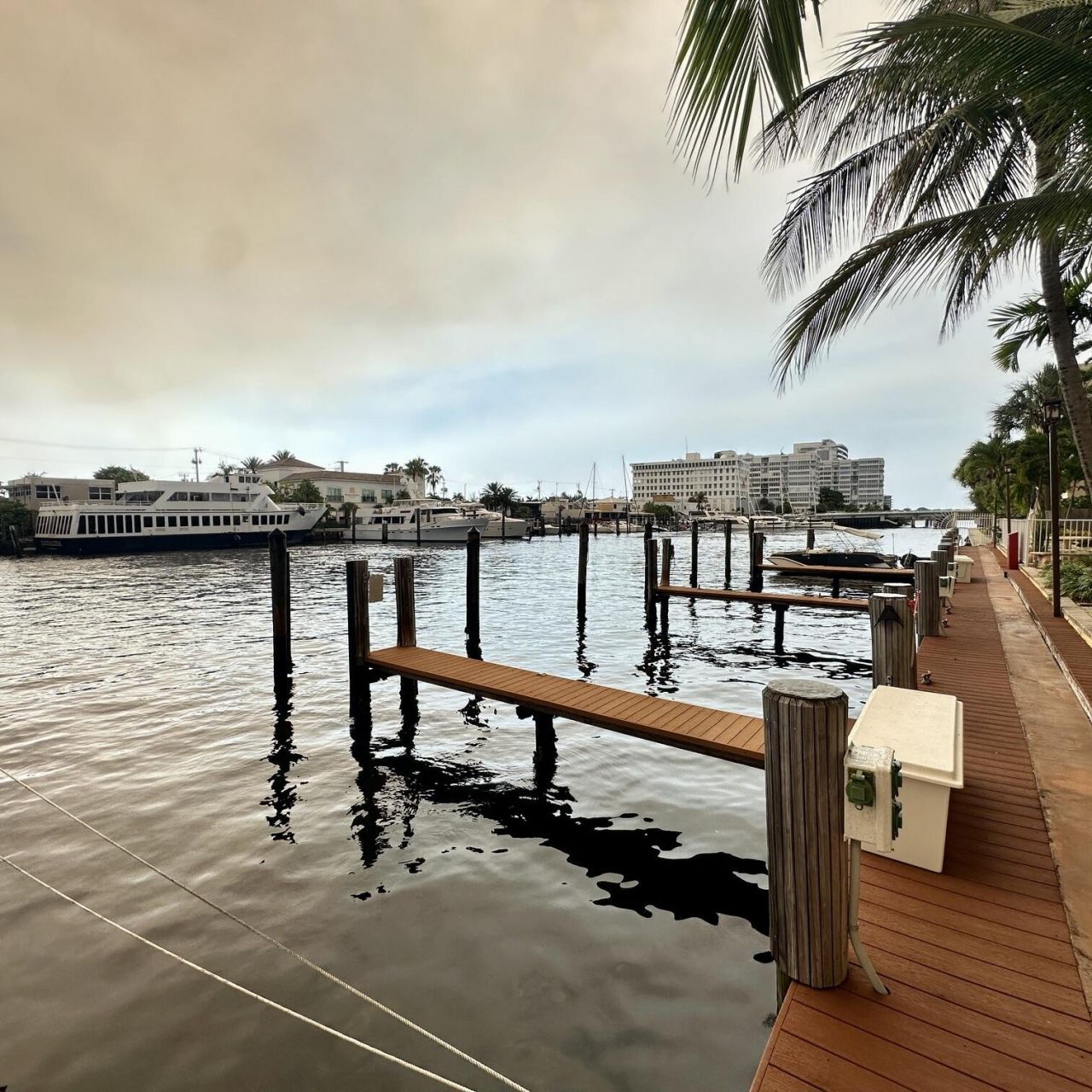 815 Middle River Drive, Unit 110, Fort Lauderdale, FL 33304 Photo