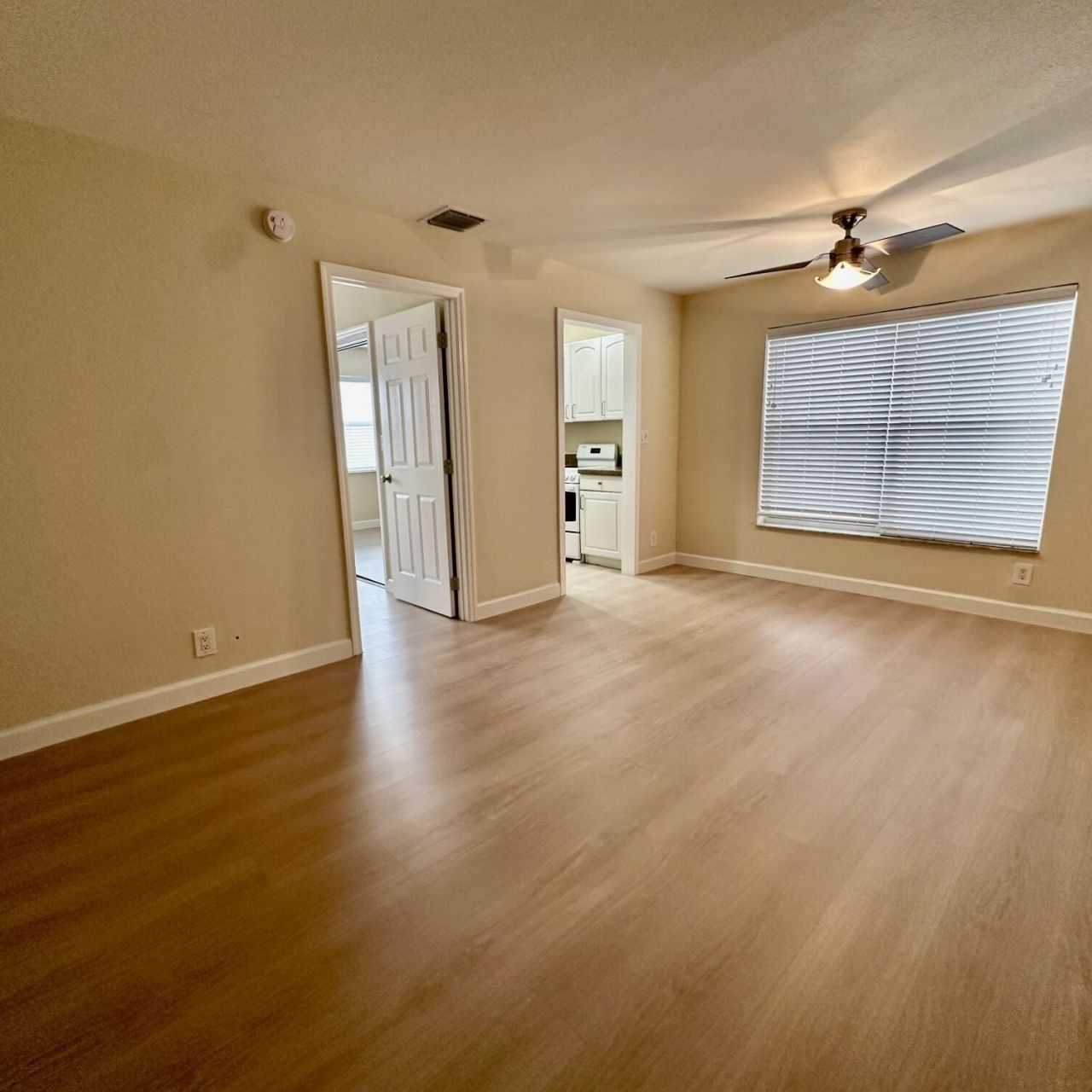 815 Middle River Drive, Unit 110, Fort Lauderdale, FL 33304 Photo
