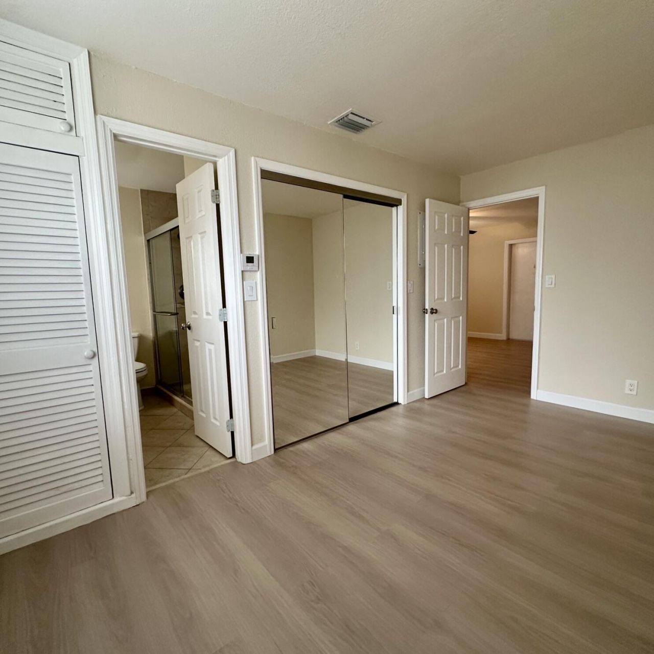 815 Middle River Drive, Unit 110, Fort Lauderdale, FL 33304 Photo