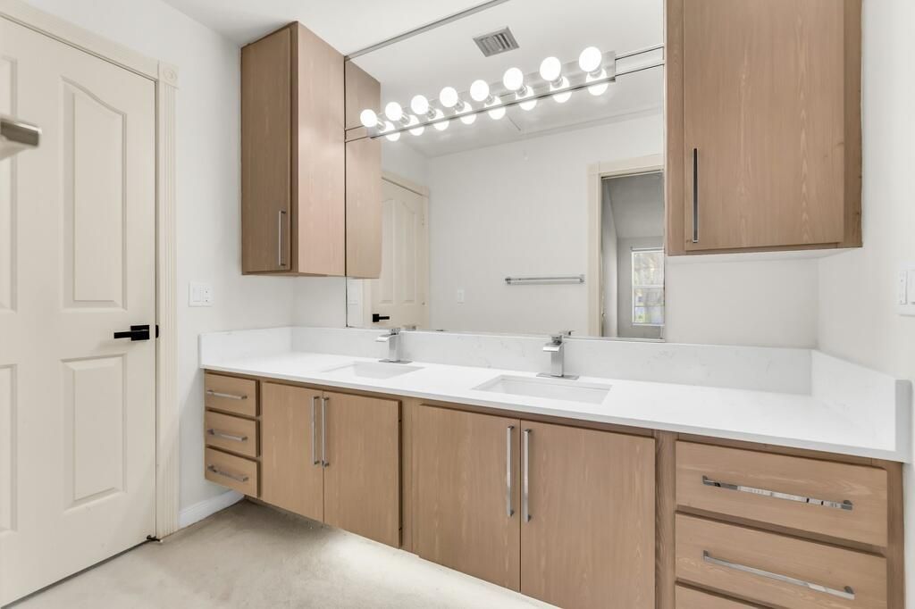 8120 Northboro Court, Unit 20a, Lake Clarke Shores, FL 33406 Photo