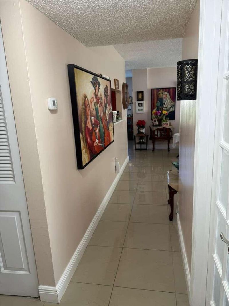 4164 Inverrary Drive, Unit 302, Lauderhill, FL 33319 Photo