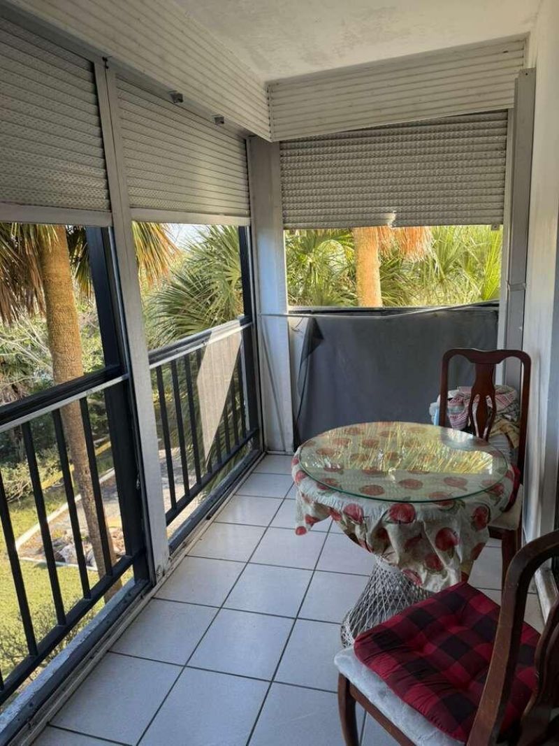 4164 Inverrary Drive, Unit 302, Lauderhill, FL 33319 Photo