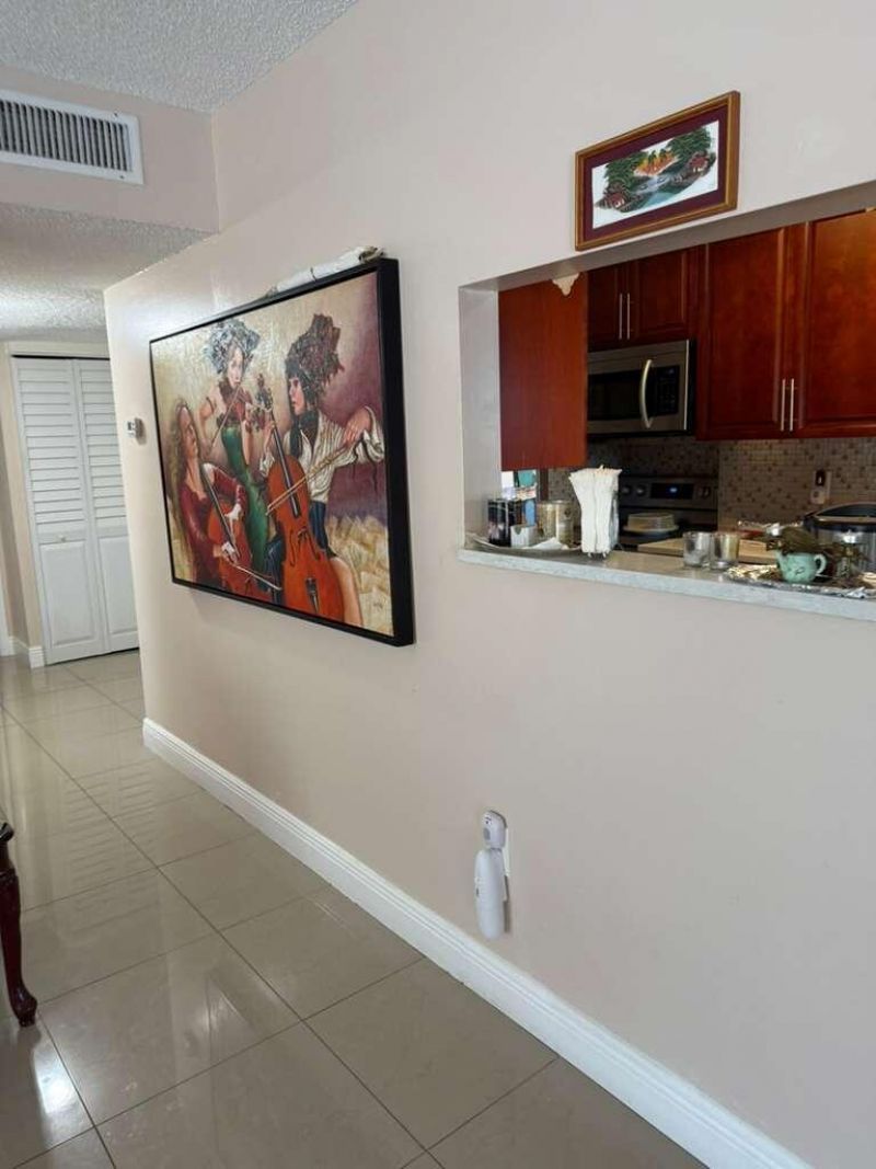 4164 Inverrary Drive, Unit 302, Lauderhill, FL 33319 Photo
