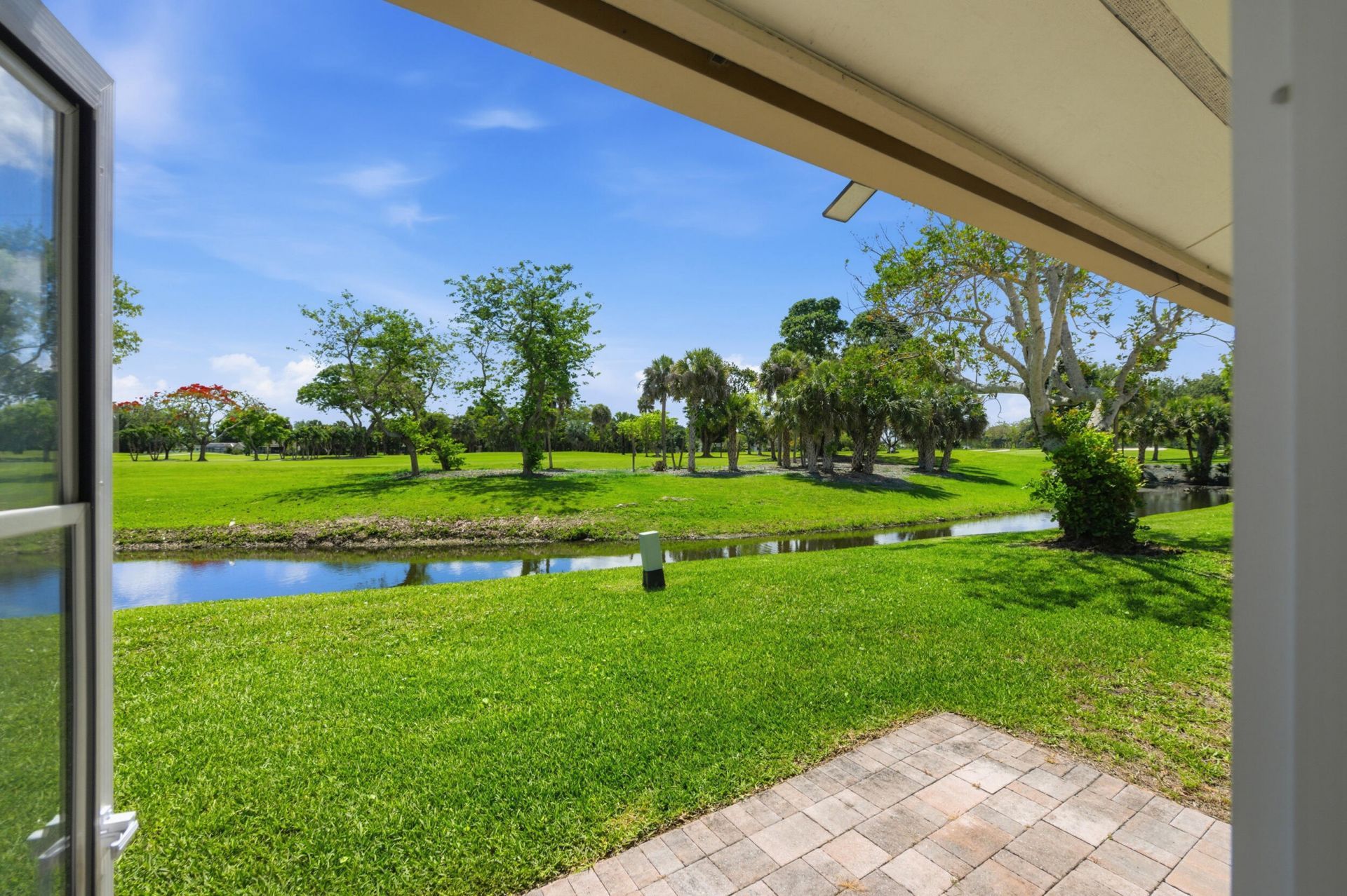 180 Par Drive, Royal Palm Beach, FL 33411 Photo