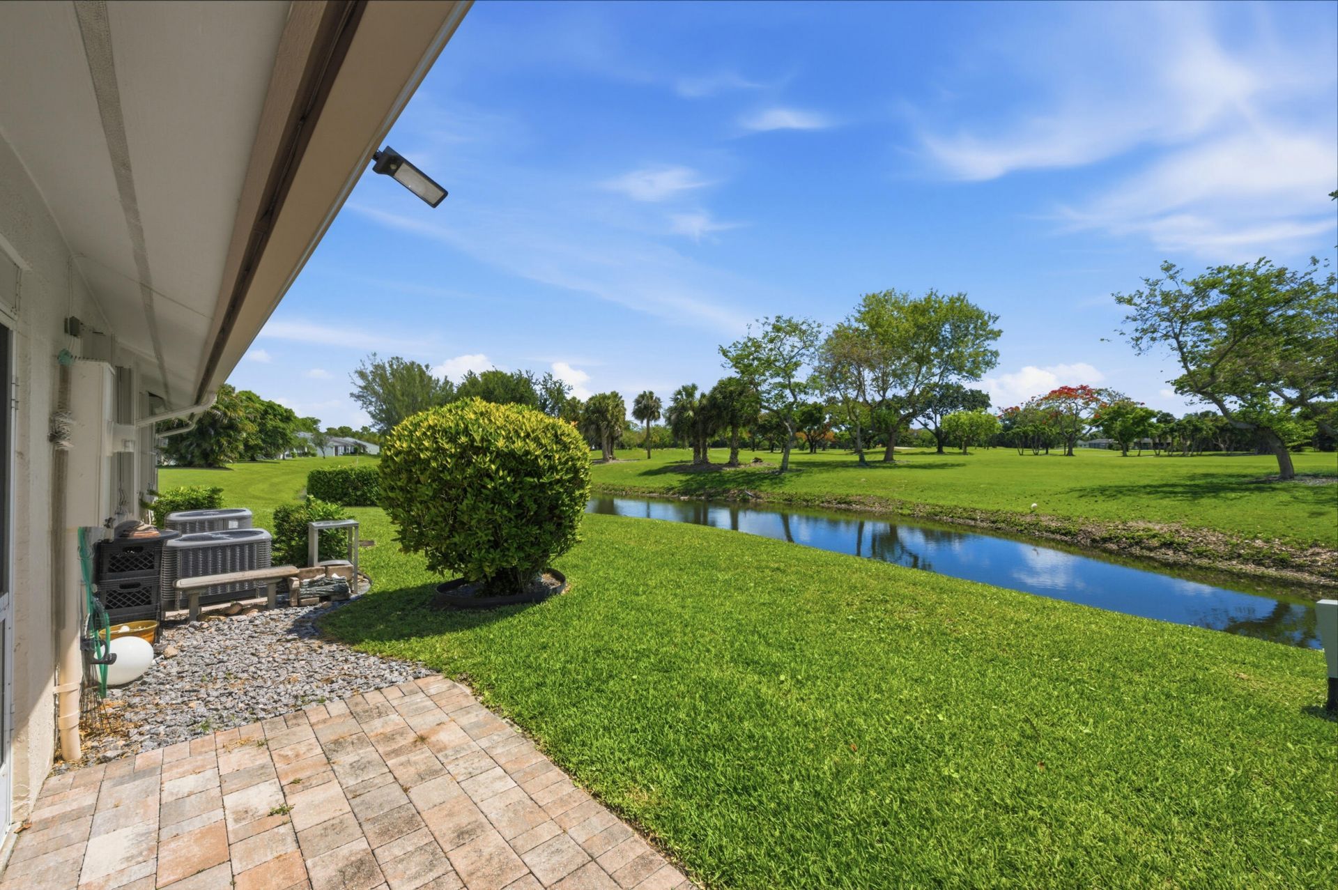180 Par Drive, Royal Palm Beach, FL 33411 Photo