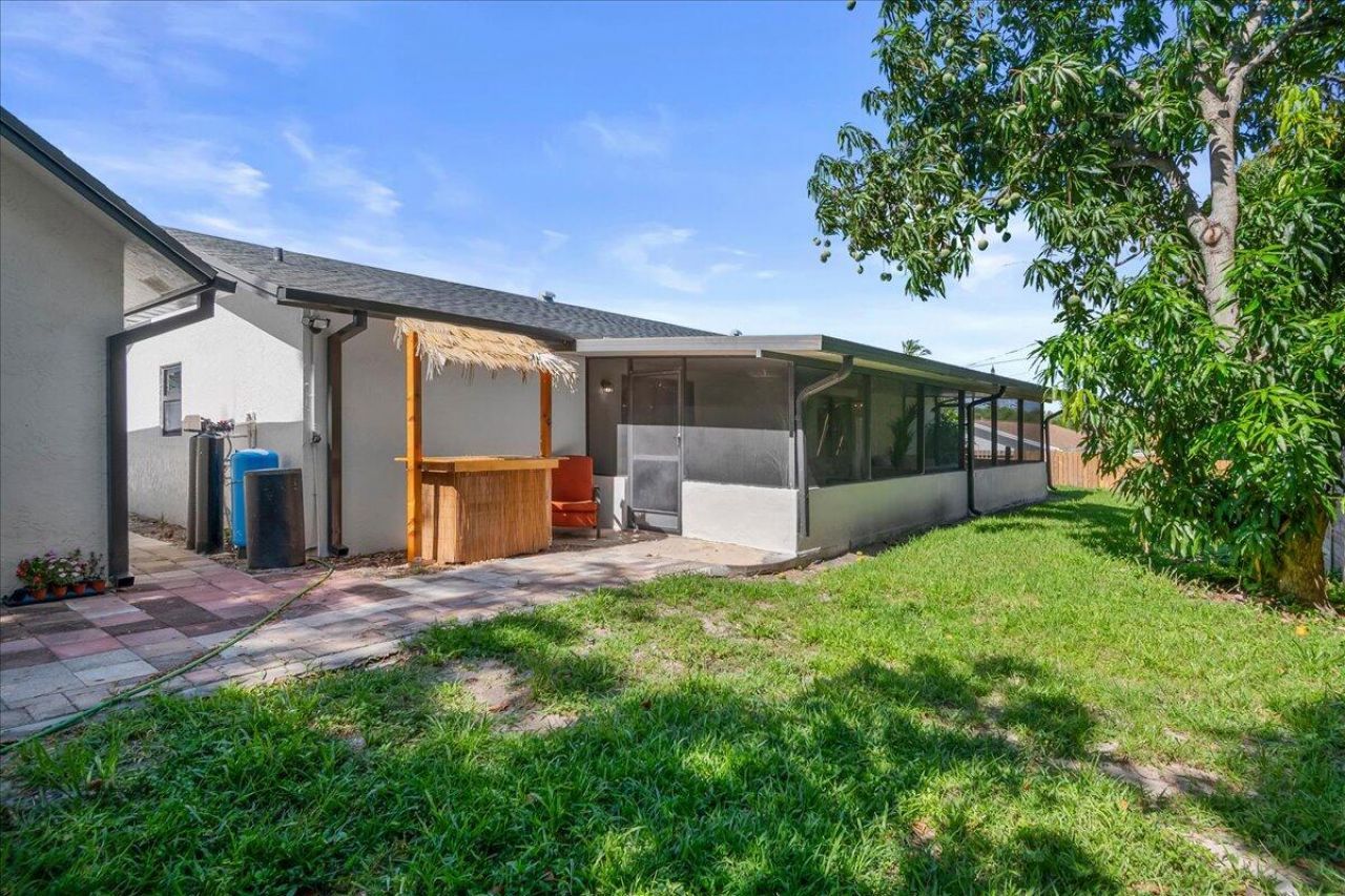 1896 71st Street S, Boynton Beach, FL 33426 Photo