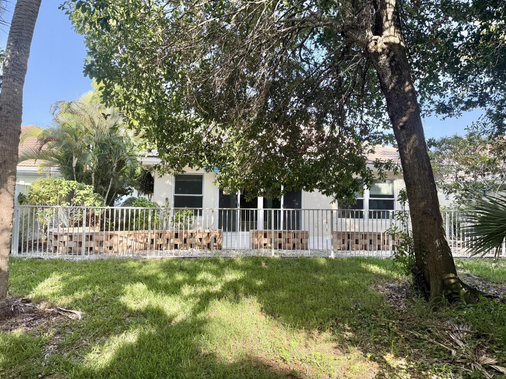 198 Hampton Circle, Jupiter, FL 33458 Photo