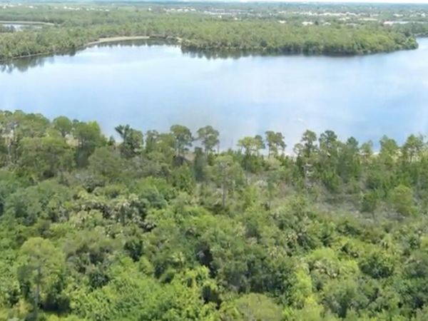 117 SE Via Marbella, Port St. Lucie, FL 34984