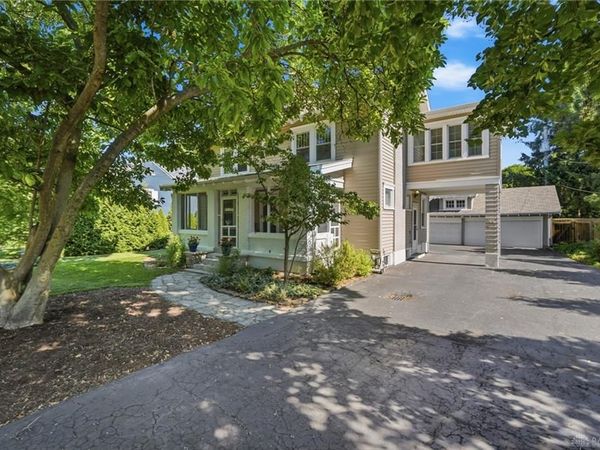25 Park Road, Oakwood, OH 45419