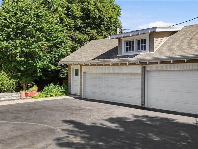 25 Park Road, Oakwood, OH 45419 Photo 4