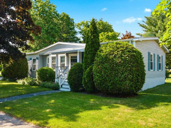 163 Donald Drive, Goffstown, NH 03045