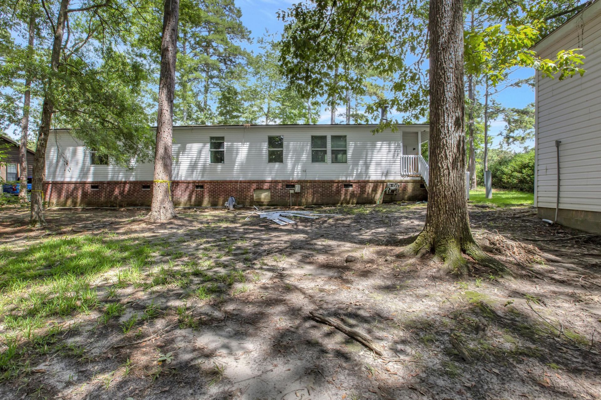 405 Vine Street Photo 25
