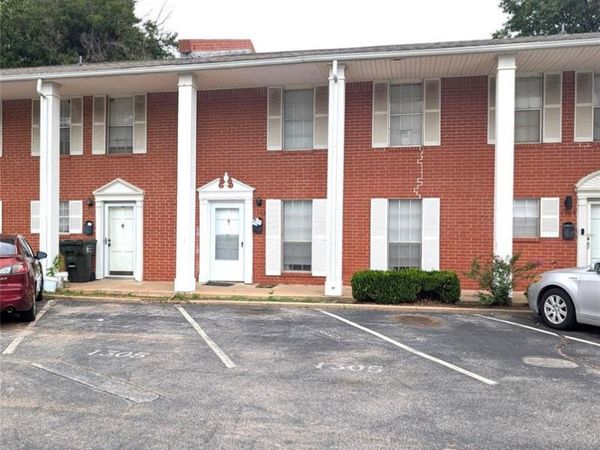 1305 Rebecca Lane, Norman, OK 73072