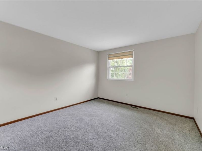 47 Southwick Drive, Bedford, OH 44146 Photo 24