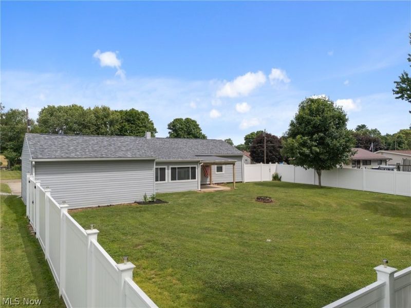 741 Cherry Street, Malvern, OH 44644 Photo 36