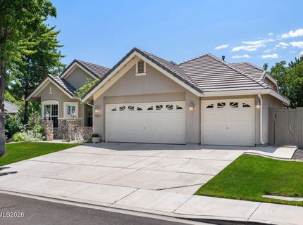 9697 Shadowstone Way, Reno, NV 89521 Photo