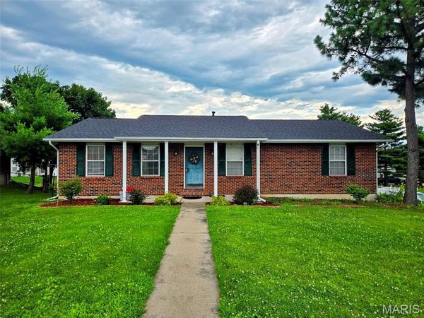 59 Brook Road , Hannibal, MO 63401