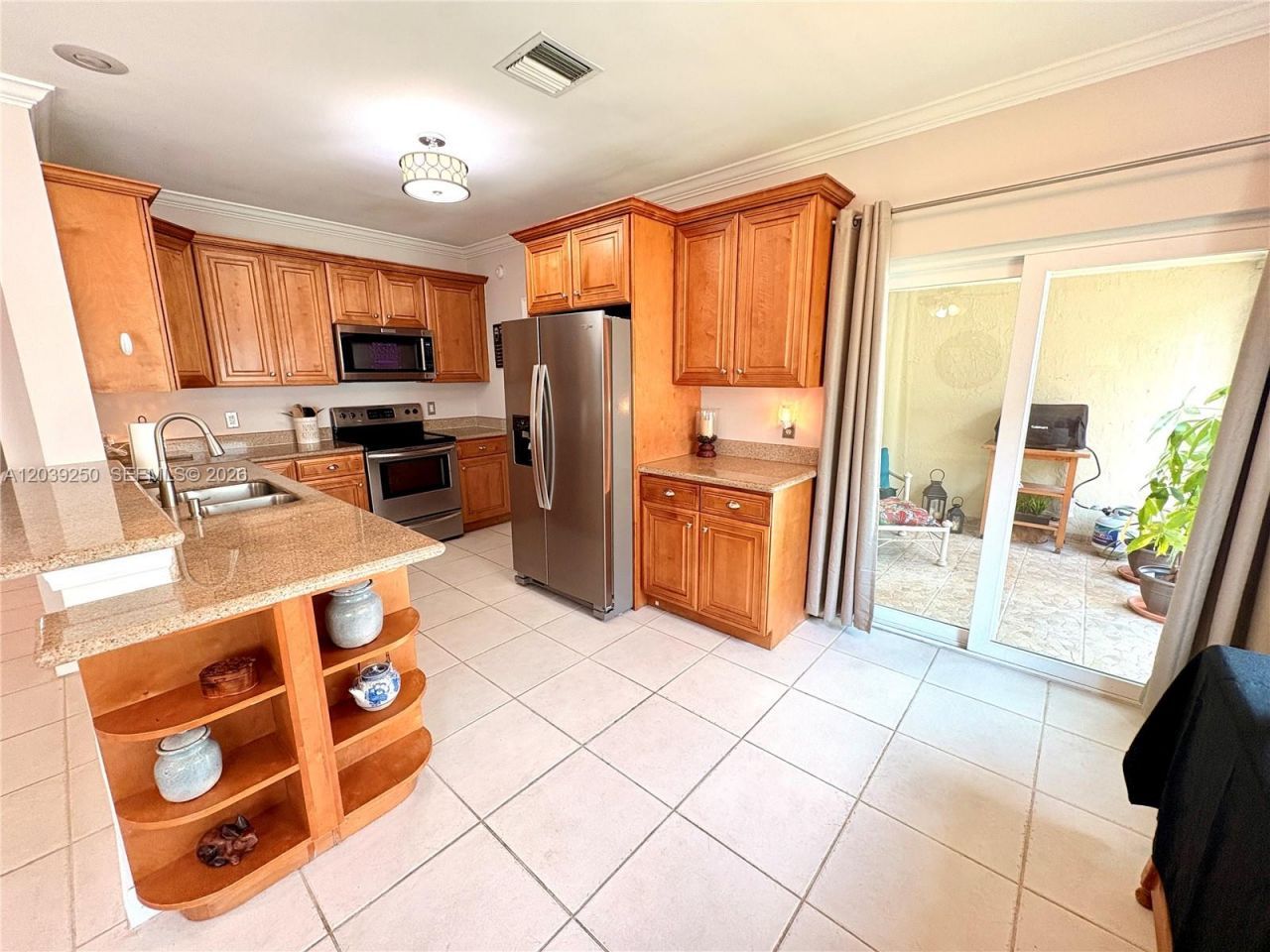 9481 Bradshaw Ln , Tamarac, FL 33321 Photo