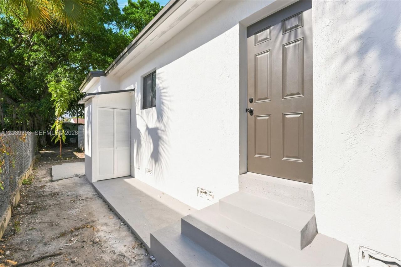 1491 NW 55th Ter, Miami, FL 33142 Photo