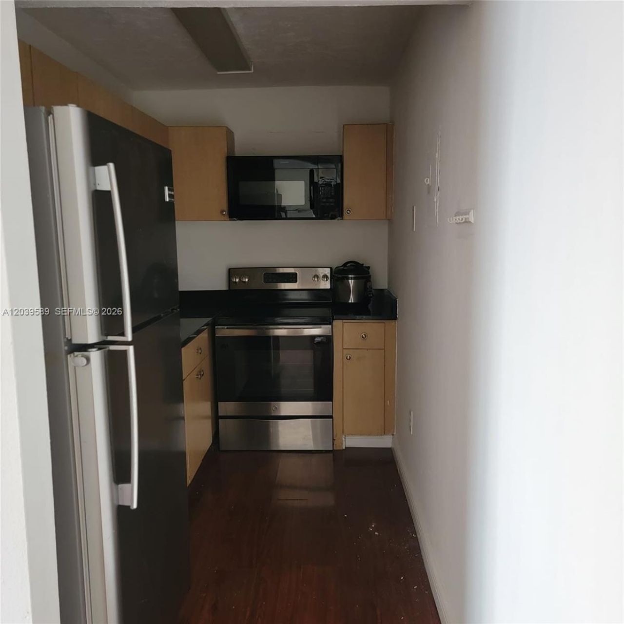 4841 NW 7th St , Unit 201-4, Miami, FL 33126 Photo