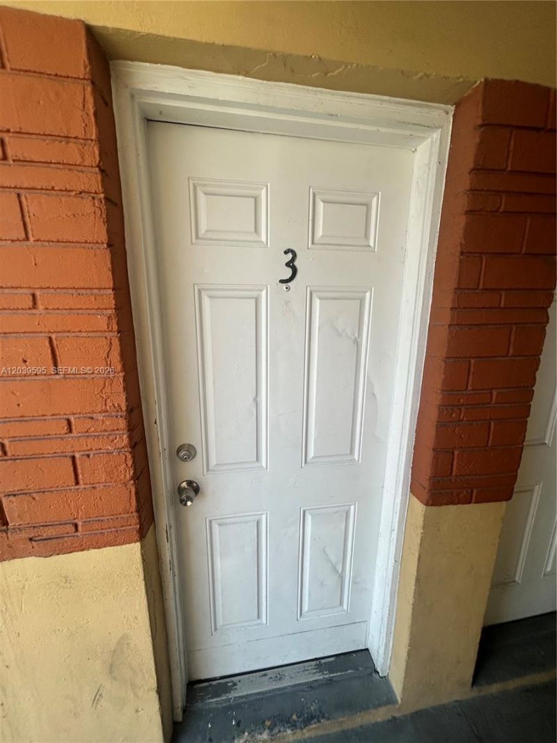 161 NW 15th St , Unit 3, Miami, FL 33136 Photo