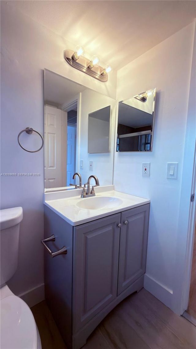 2735 W 66th St, Unit 21-23, Hialeah, FL 33016 Photo