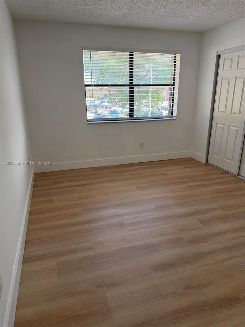 2735 W 66th St, Unit 21-23, Hialeah, FL 33016 Photo