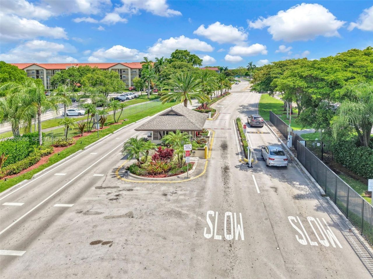 12750 SW 15th St , Unit 204D, Pembroke Pines, FL 33027 Photo