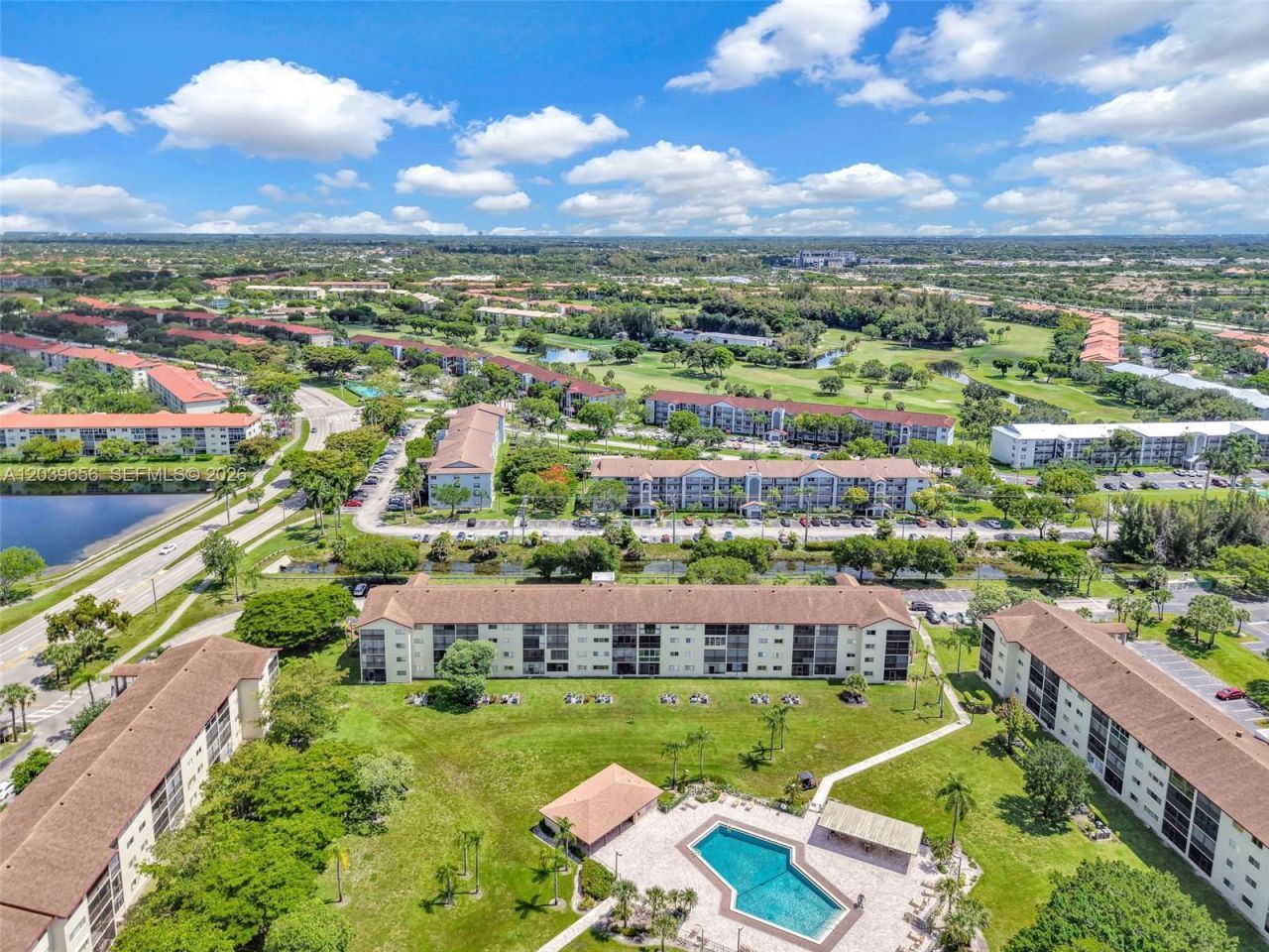 12750 SW 15th St , Unit 204D, Pembroke Pines, FL 33027 Photo