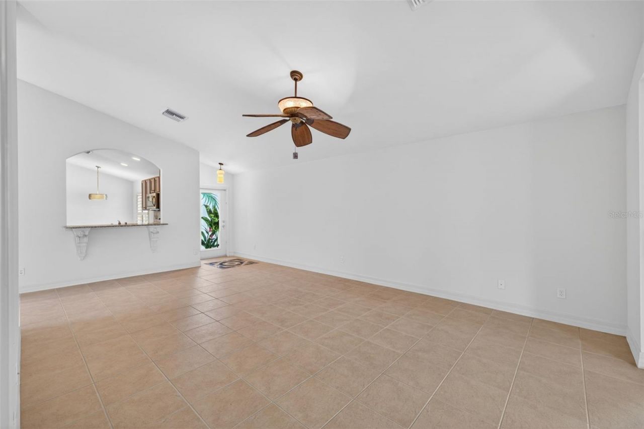 1574 Windamere Lane, Naples, FL 34119 Photo