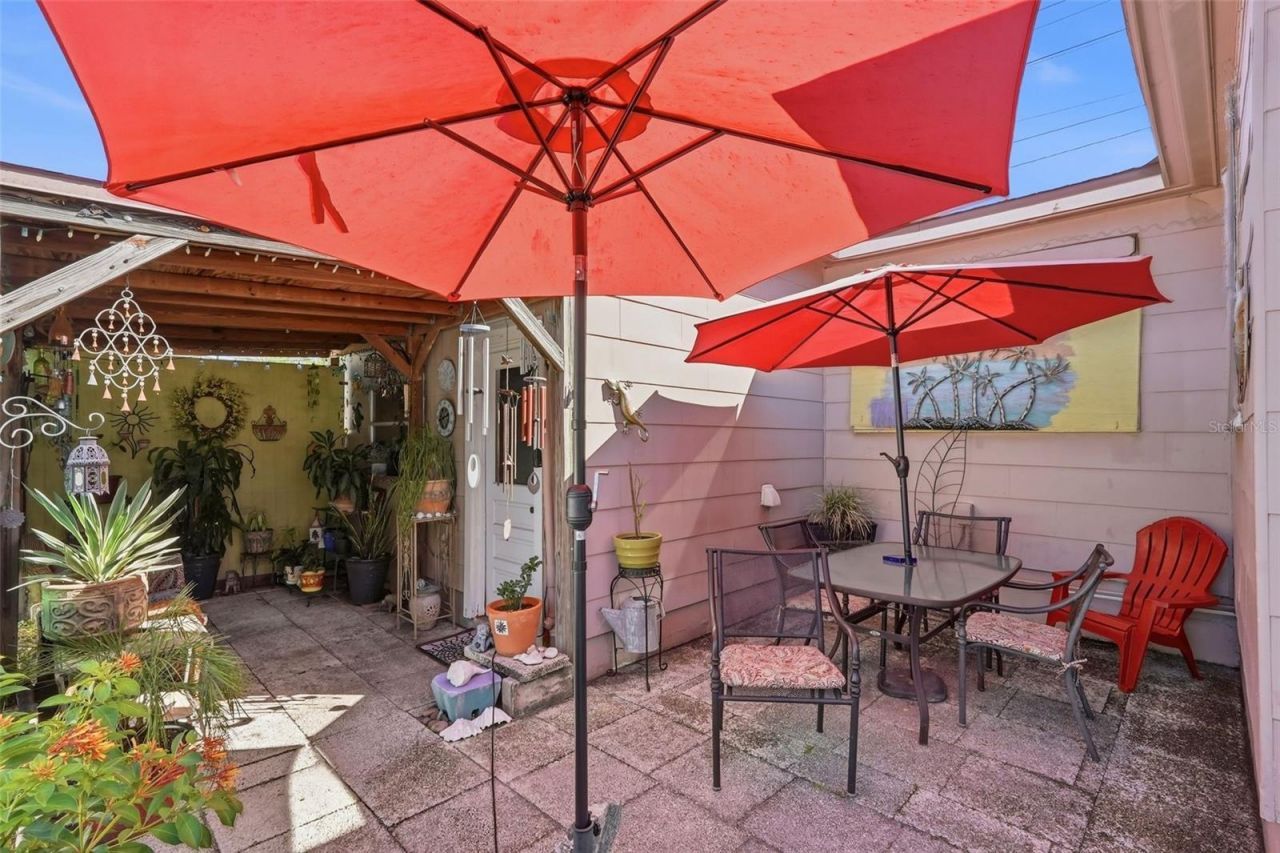 4570 Haines Road N, Saint Petersburg, FL 33714 Photo
