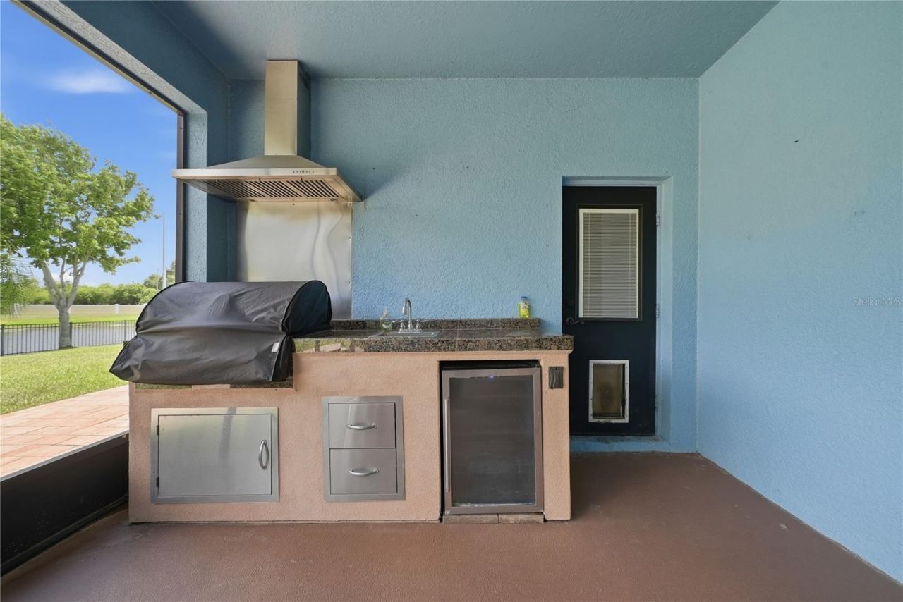326 Star Shell Drive , Apollo Beach, FL 33572 Photo