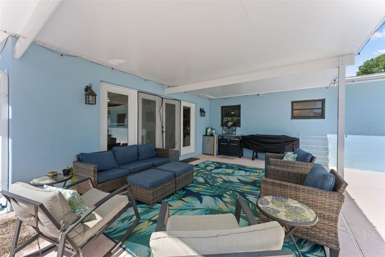 2833 56th Lane N, Saint Petersburg, FL 33710 Photo