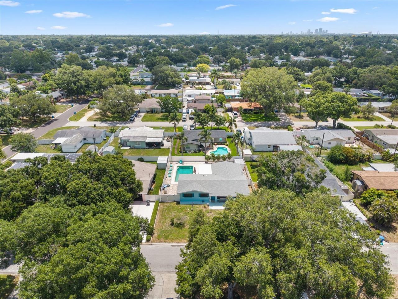2833 56th Lane N, Saint Petersburg, FL 33710 Photo